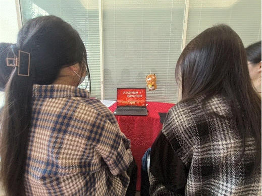 {DC46E72E-AF63-4dd5-9D8F-9737A03A521C}