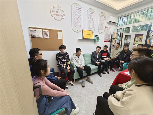 涓婁紶鐓х墖 - 鍓