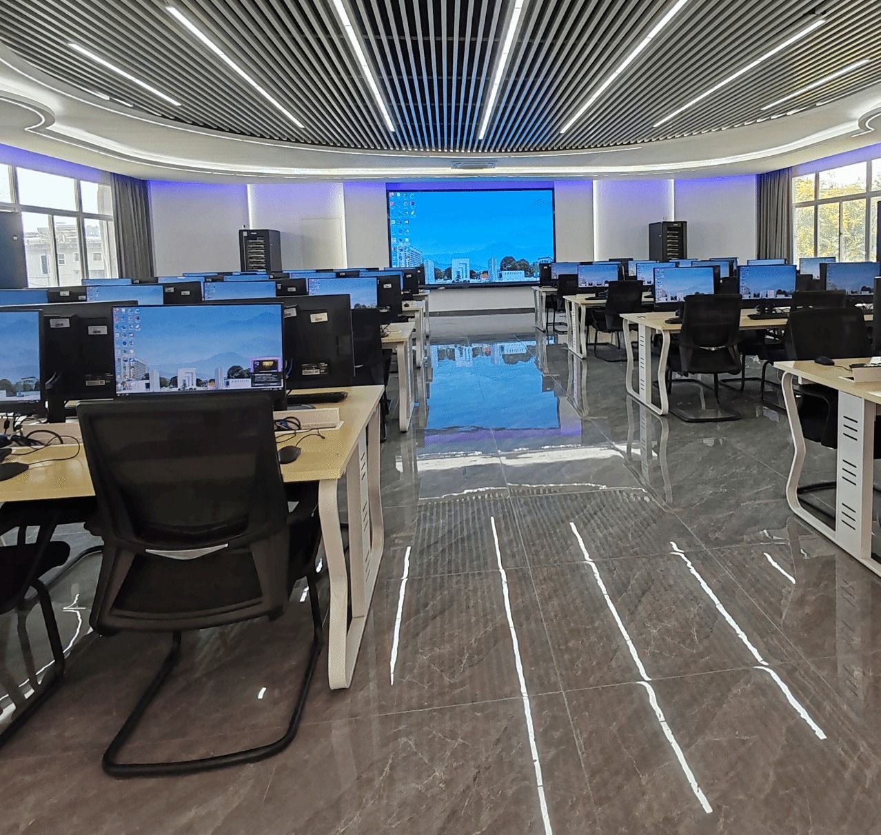 计算机网络创新实验室