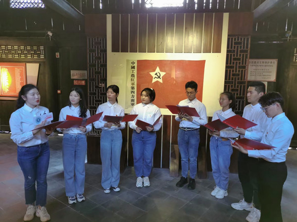 1617261974349288 (1).jpg