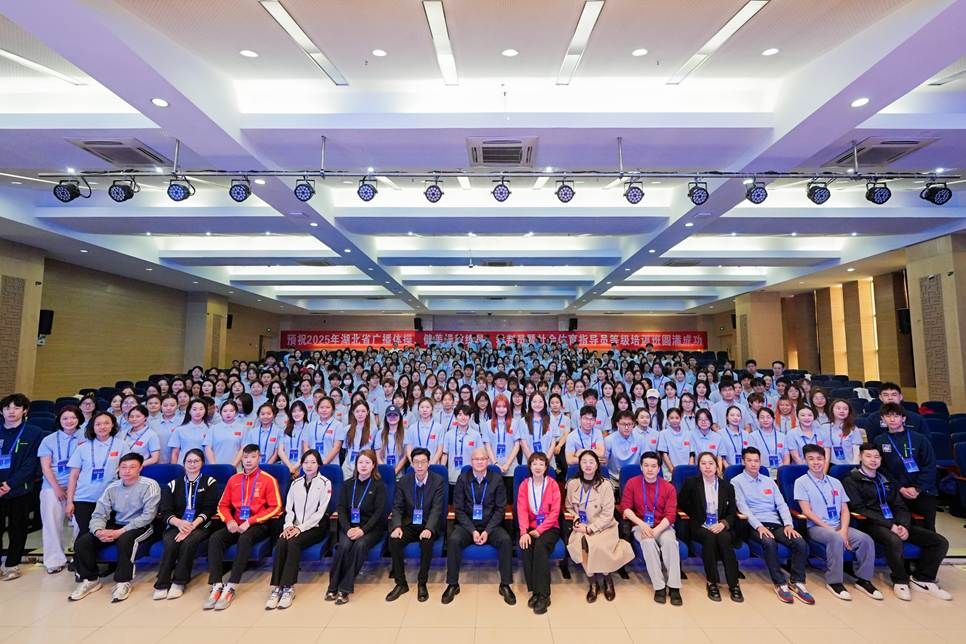 e2cf9869daf45818a39168d483a1f57