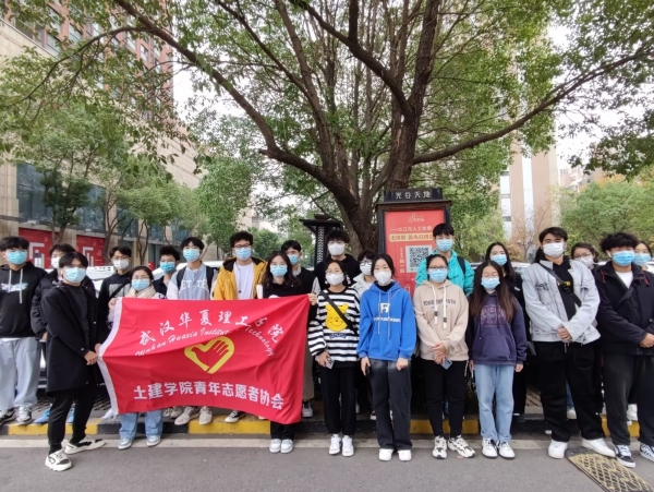 C5C2F14C19E39483DA6CF003AC28F095_鍓