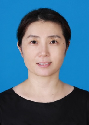 周慧慧.jpg